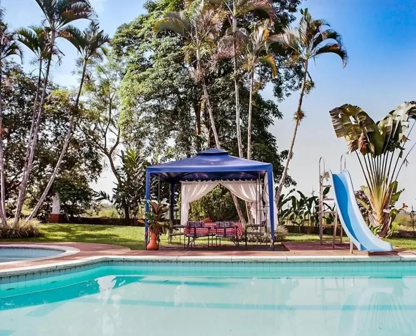 Finca Hotel El Rosario