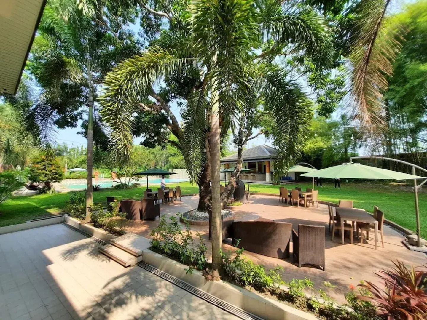 The Farmhouse by EDL