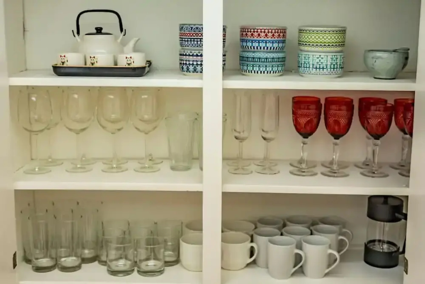 Serene Retreat With Modern Comforts in San Gabriel