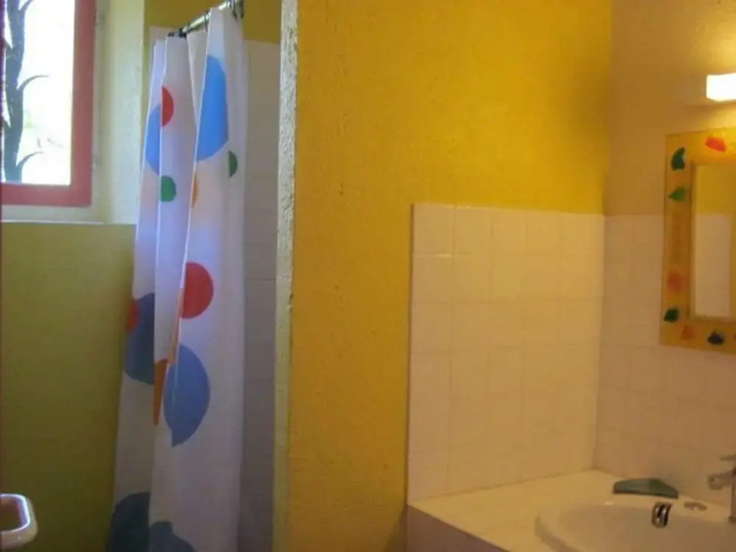 Cosy Holiday Home in Sainte-Croix with Garden