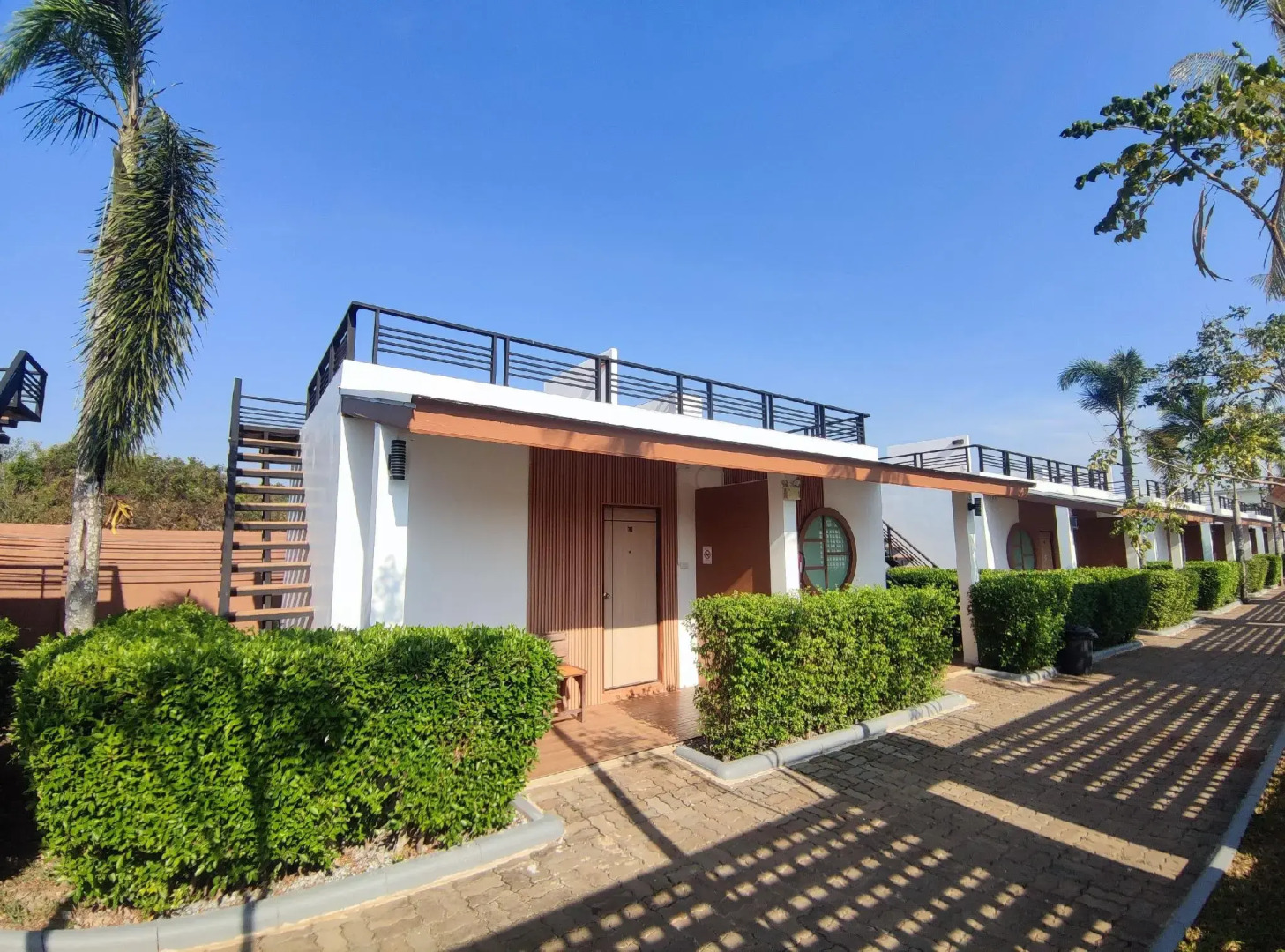 IP Plus Resort Chanthaburia - Halal Hotel