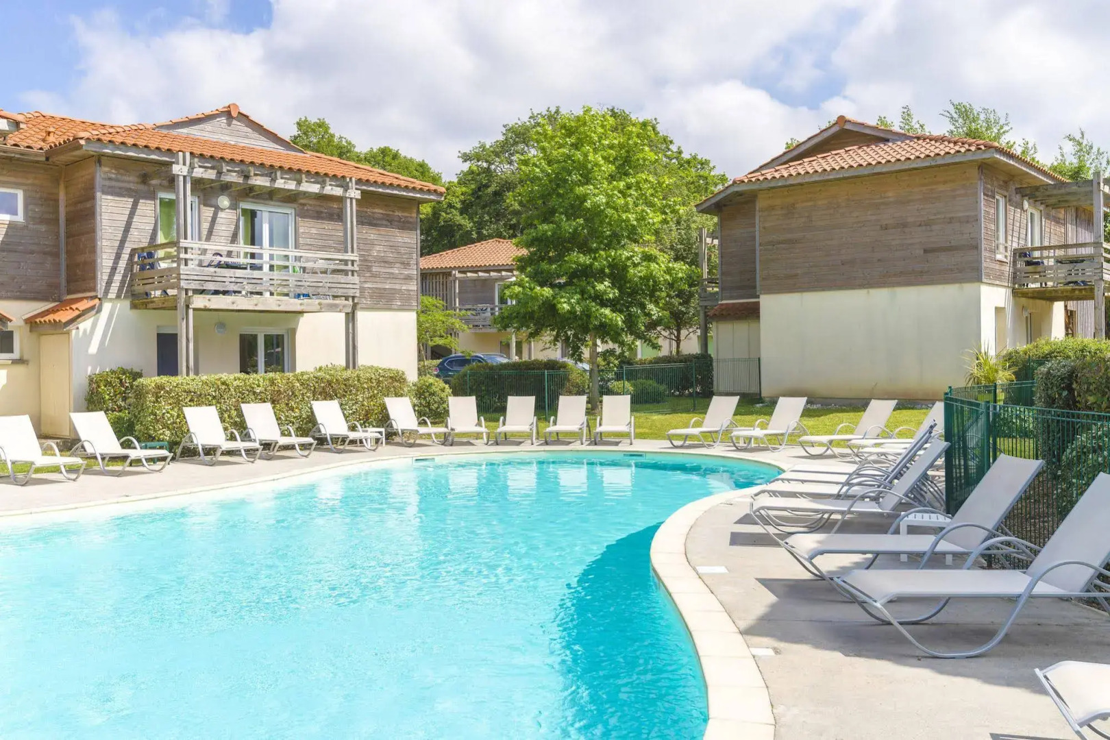 Résidence Lagrange Vacances Les Terrasses du Lac