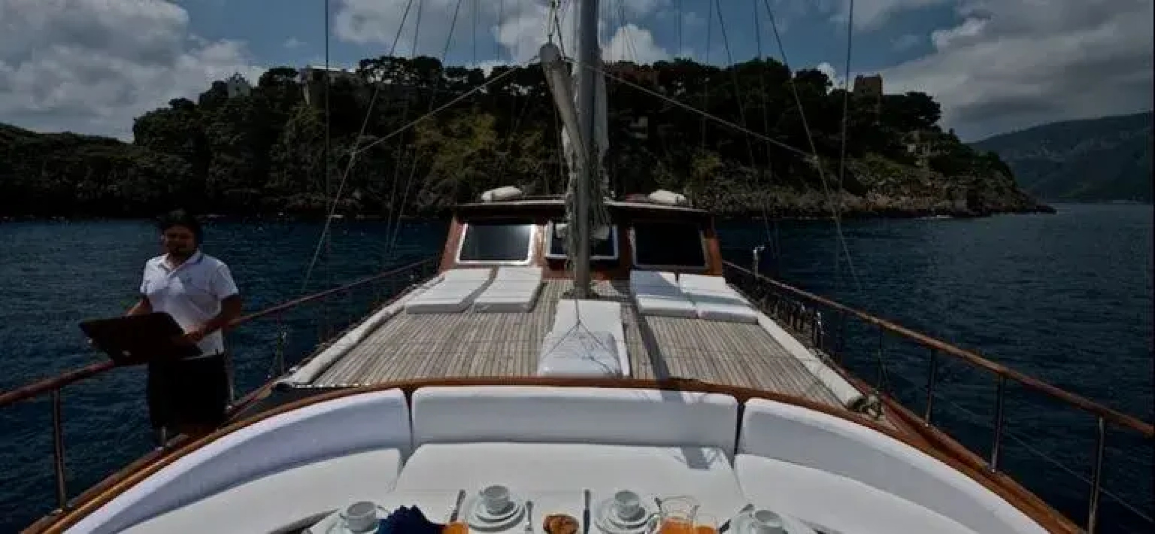 Plaghia Charter Boat&Breakfast
