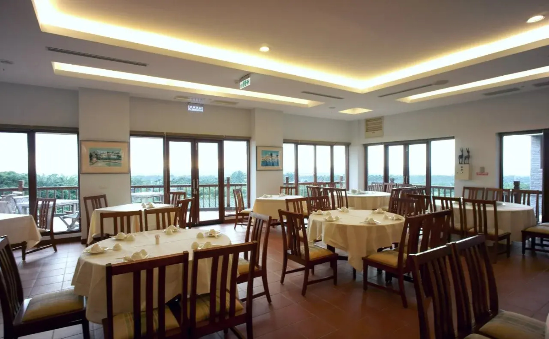 Dalukuan park and hotel