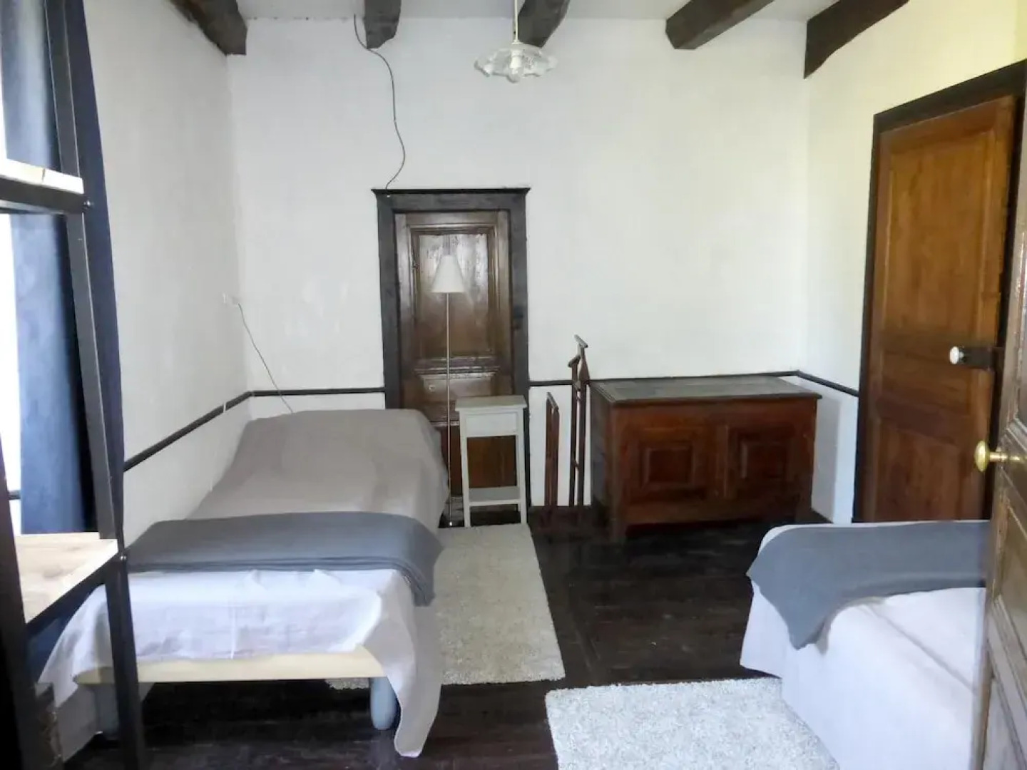 House With 5 Bedrooms in Saint-hilaire-peyroux, With Furnished Garden and Wifi