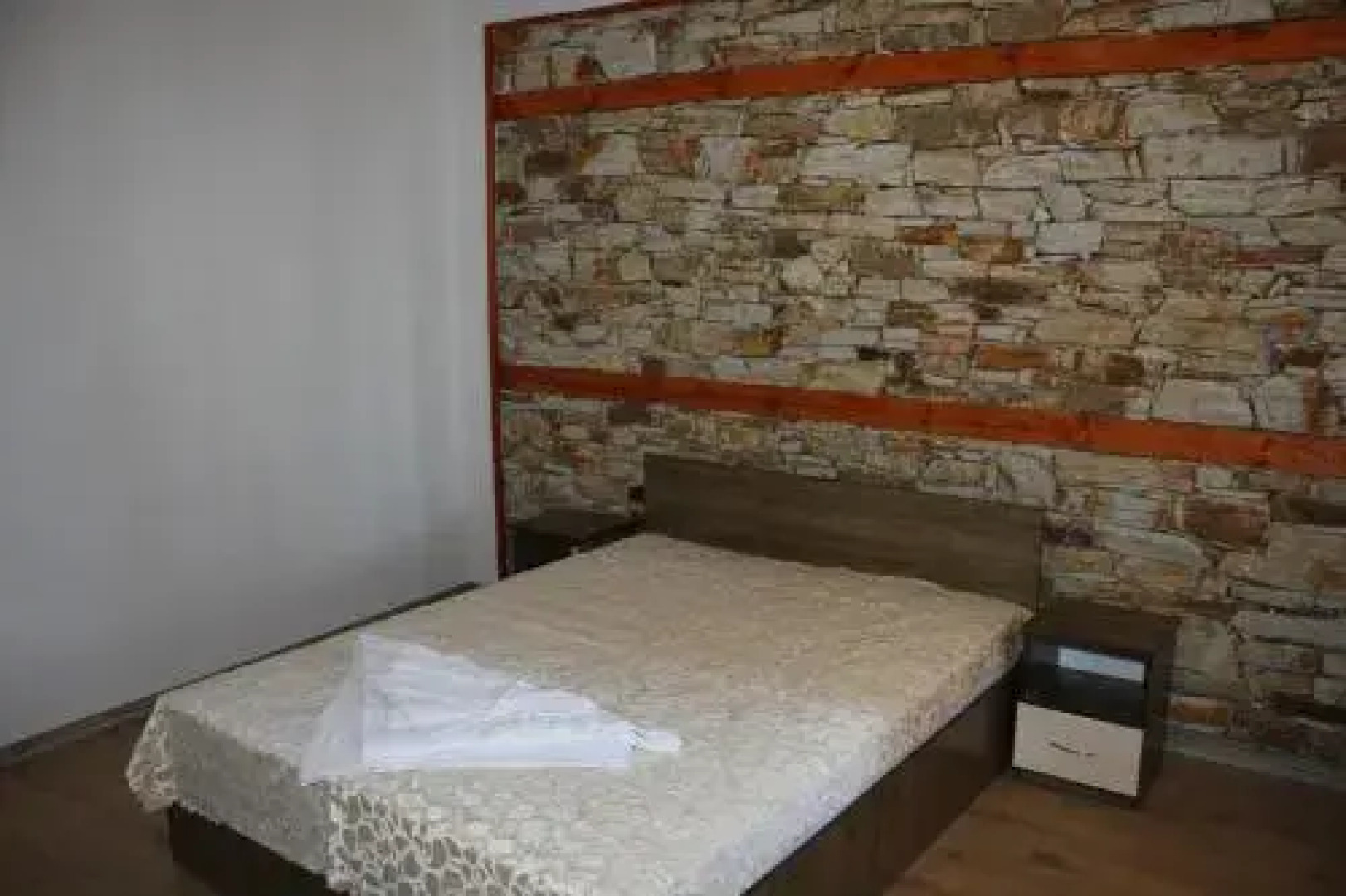 Guesthouses Prav Kamen