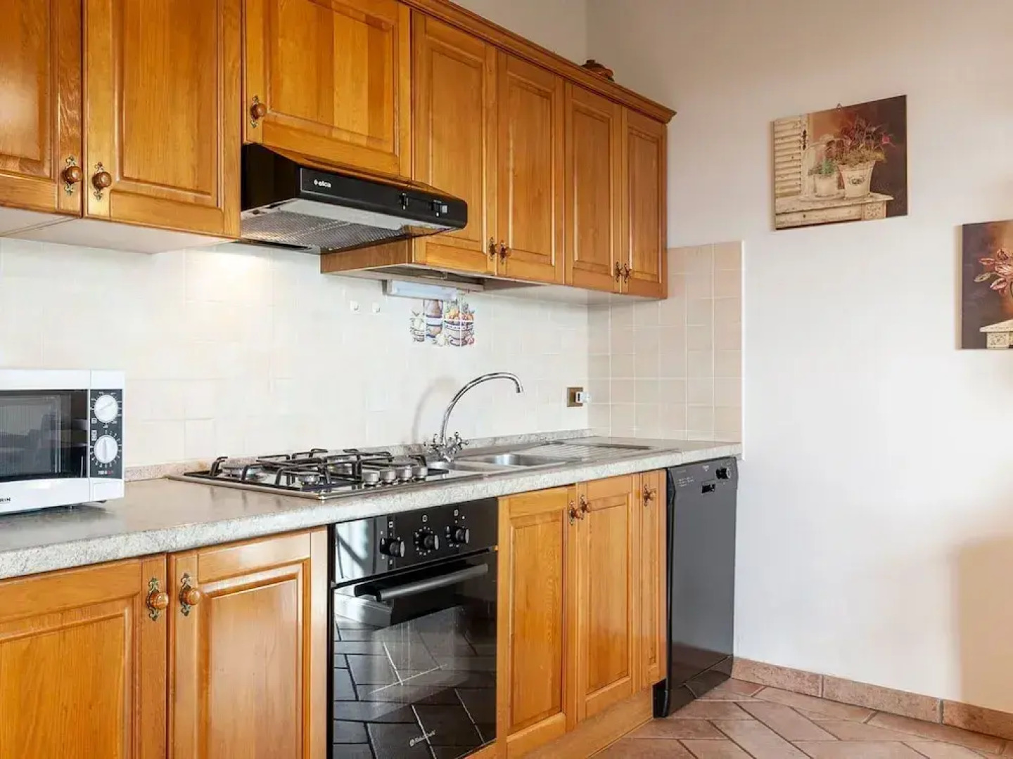 Villa in Lisciano Niccone With Pool & Nature