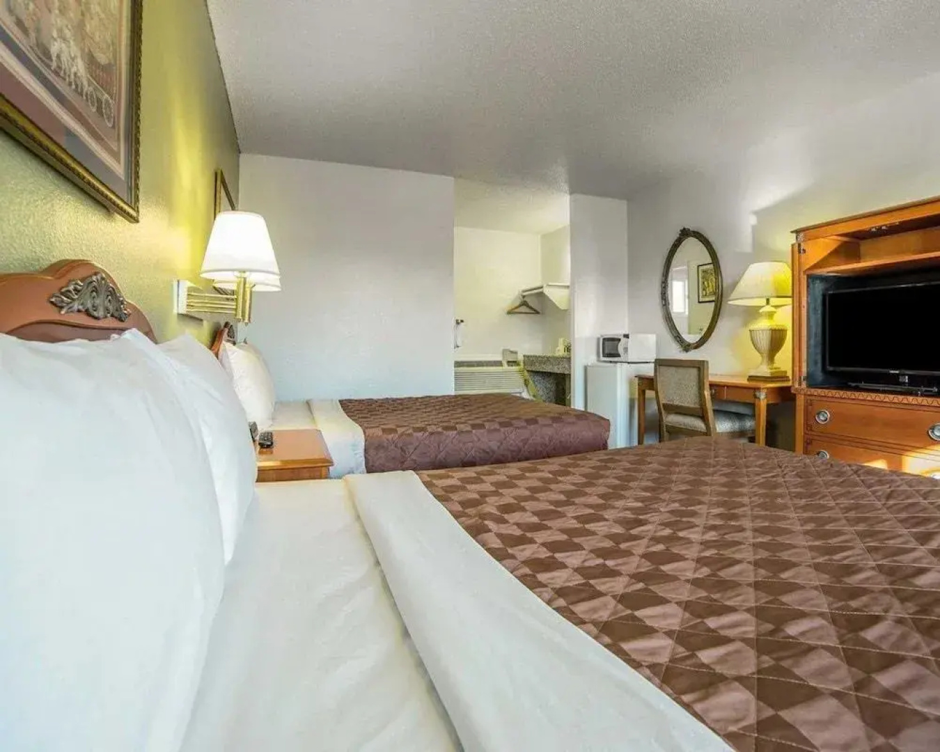 Rodeway Inn & Suites Hermiston