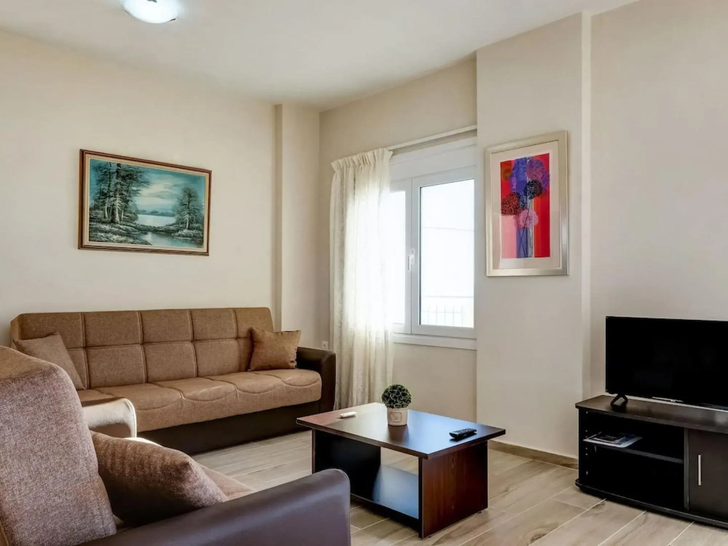 Seaview Studio 5 pers panoramic seaview in beautiful setting