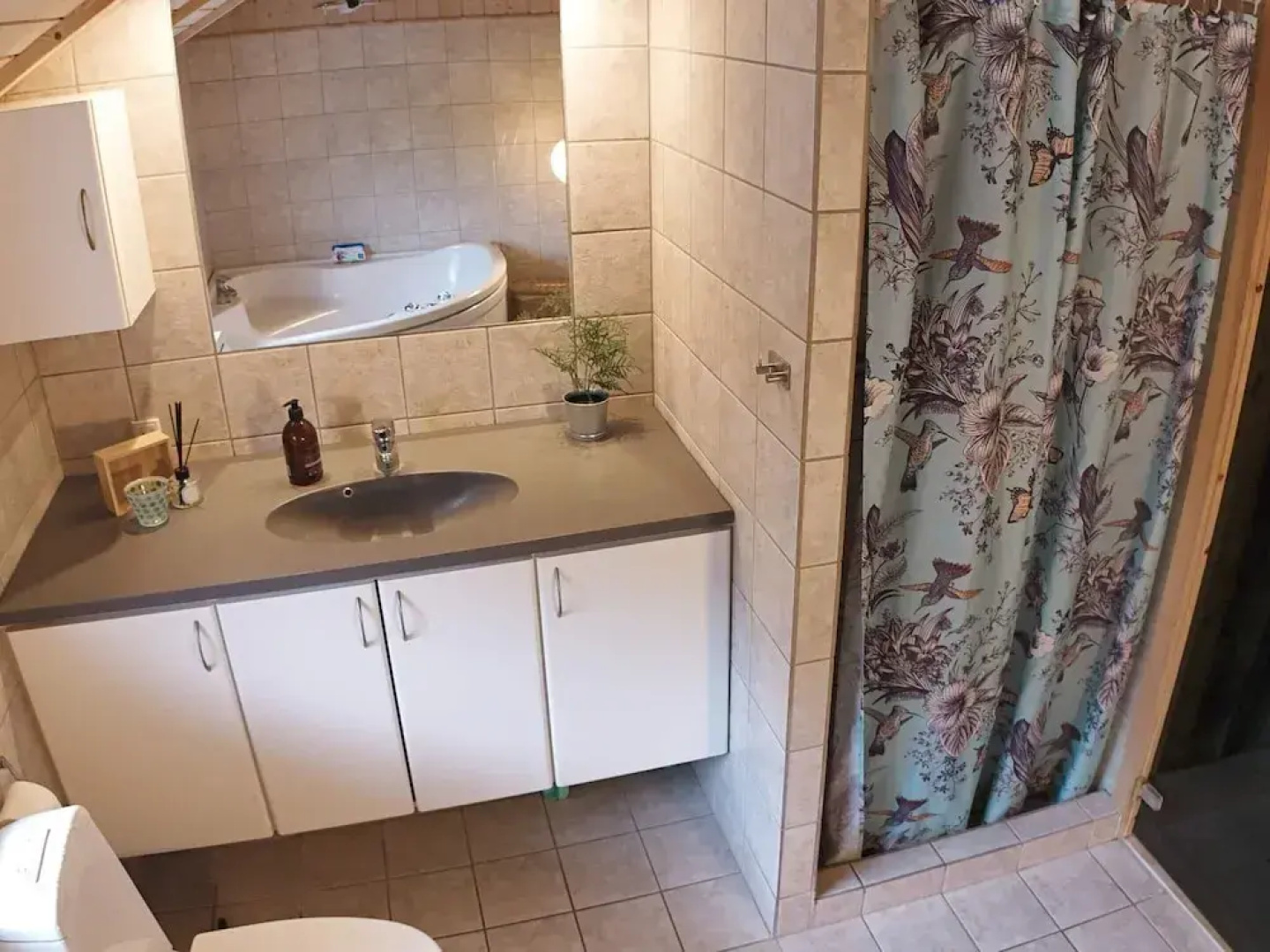 6 Person Holiday Home in Store Fuglede-by Traum