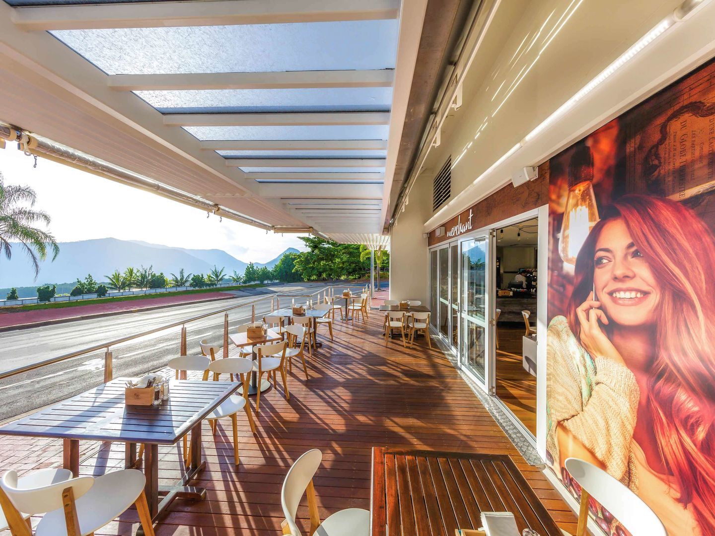 Pullman Reef Hotel Casino