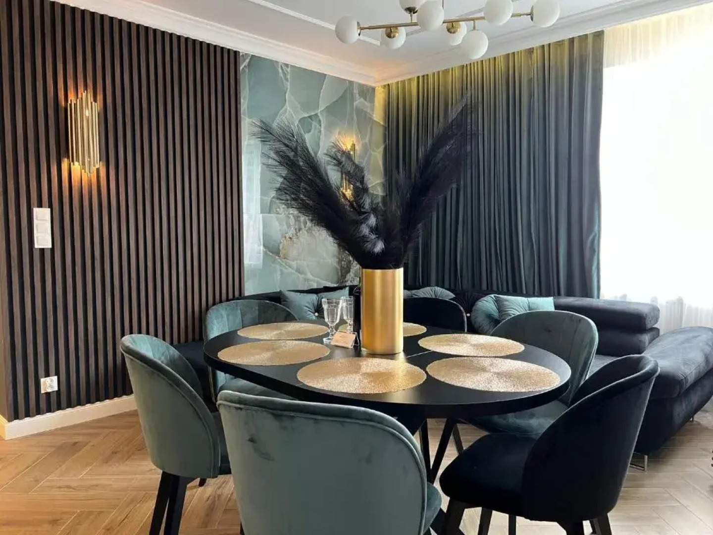 Family & Business Sauna Tężnia Apartments No 8 VIP -Leśny nad Zalewem, 5 Sypialni, 2 Łazienki, 2 Balkony, Taras na Dachu, Parking oraz możliowścią wyżywienia - Exclusive NEW!