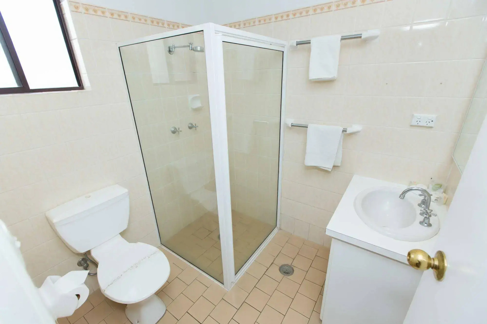 Lincoln Cottage Motor Inn