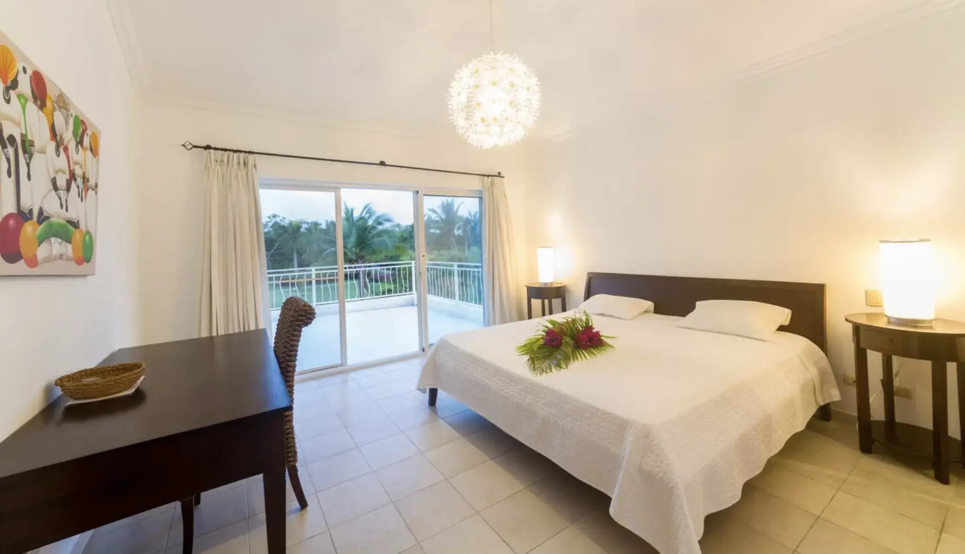 Villa in Bavaro for rent (Cocotal Golf & Country Club) – pool, billiards, maid