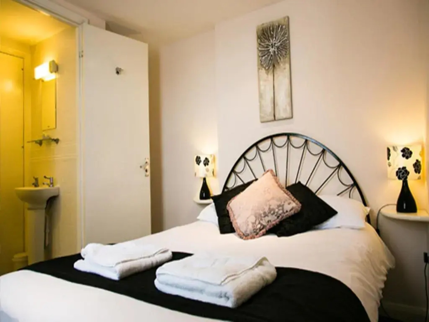 The Who'd A Thought It Inn