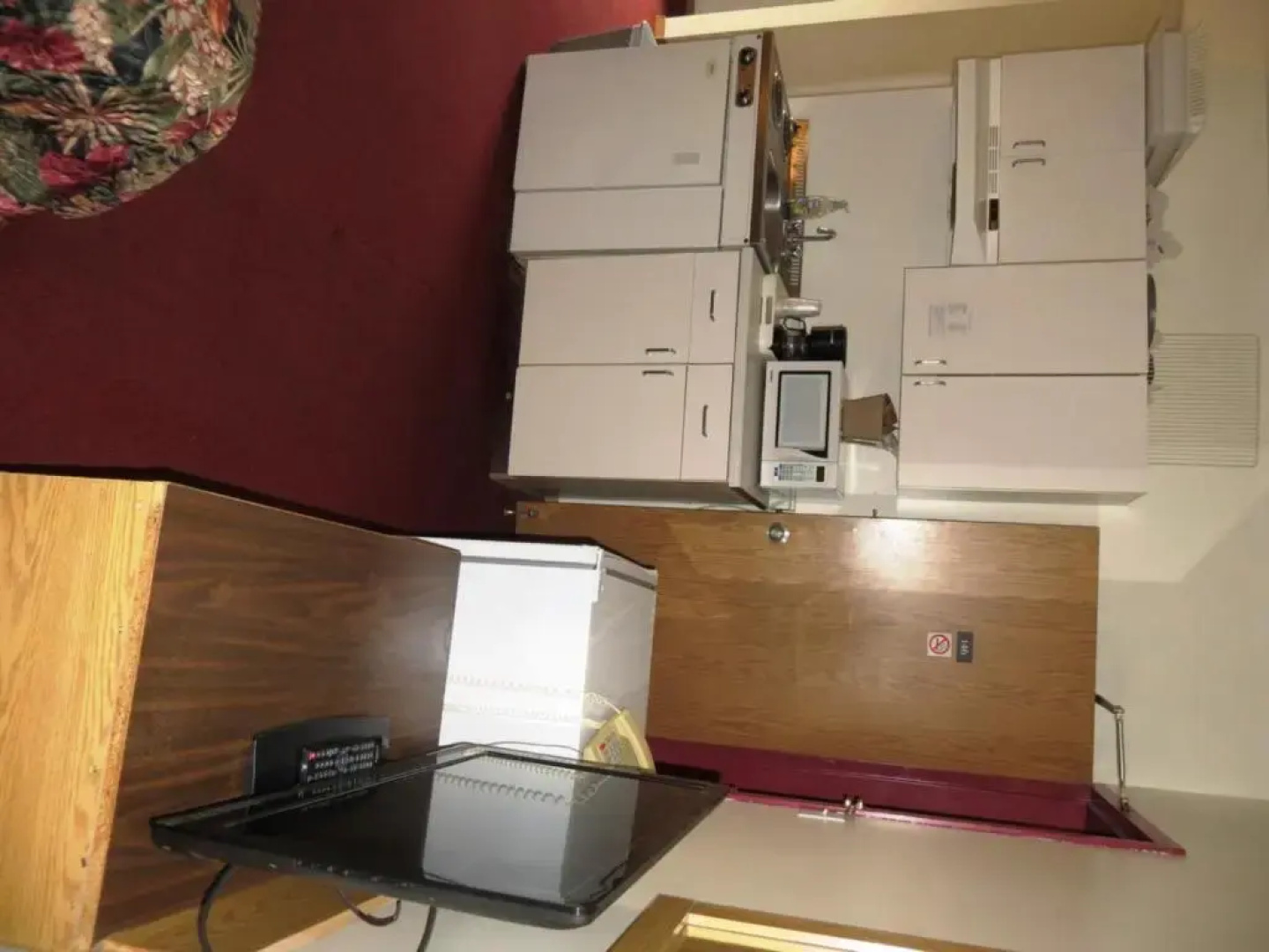Macklin Motor Inn