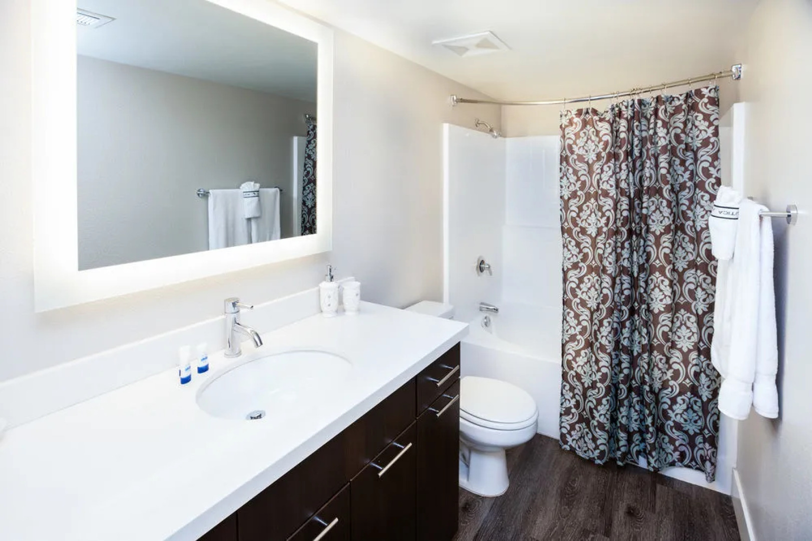 Corporate Suites Santa Monica Center