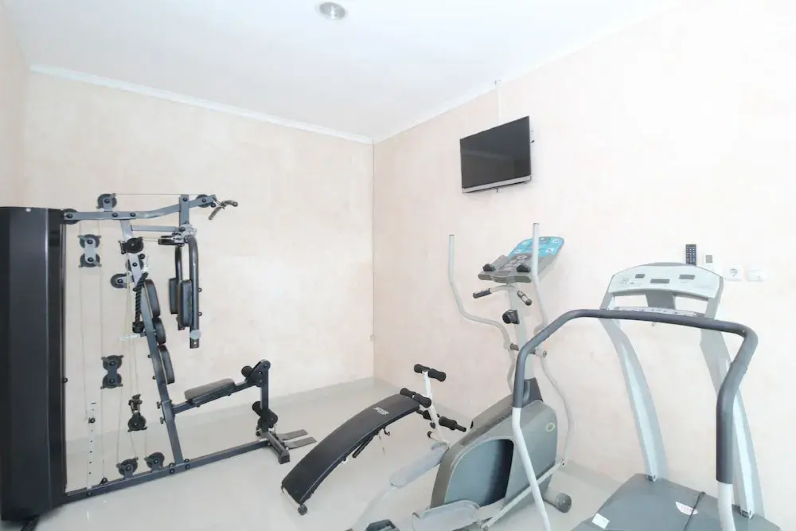 Airy Terminal Tirtonadi MT Haryono 80 Solo