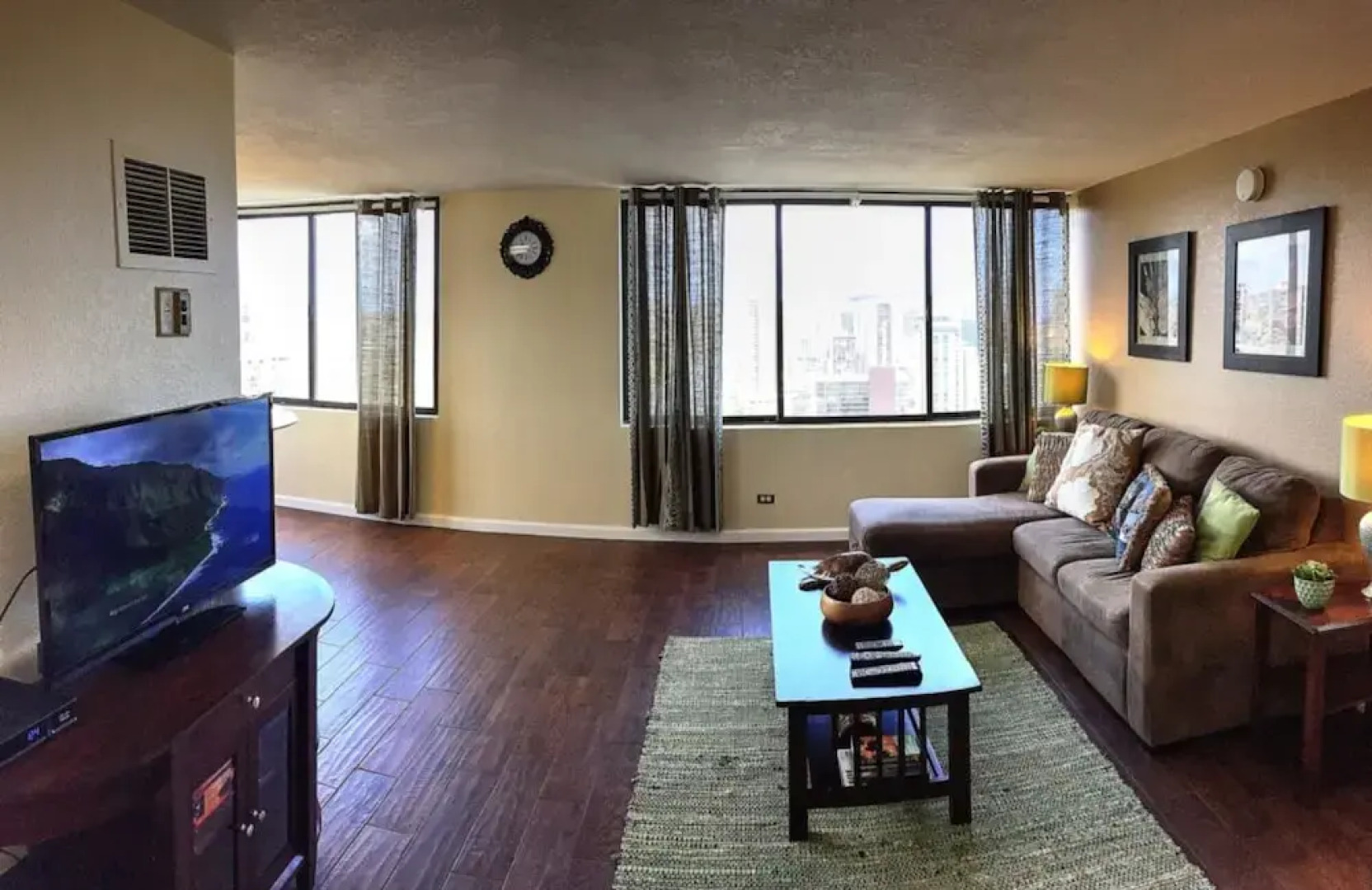 Hawaiian Monarch PH303 Oceanview