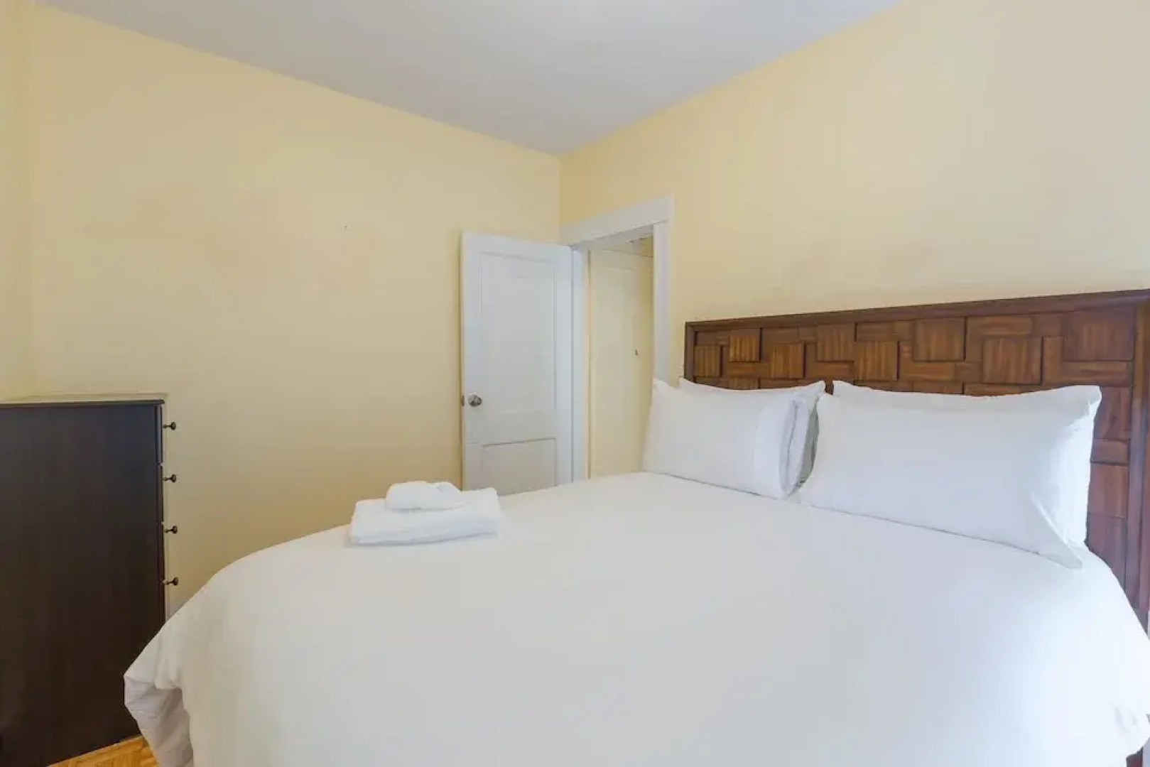 Airy Apartments by Starlight Suites