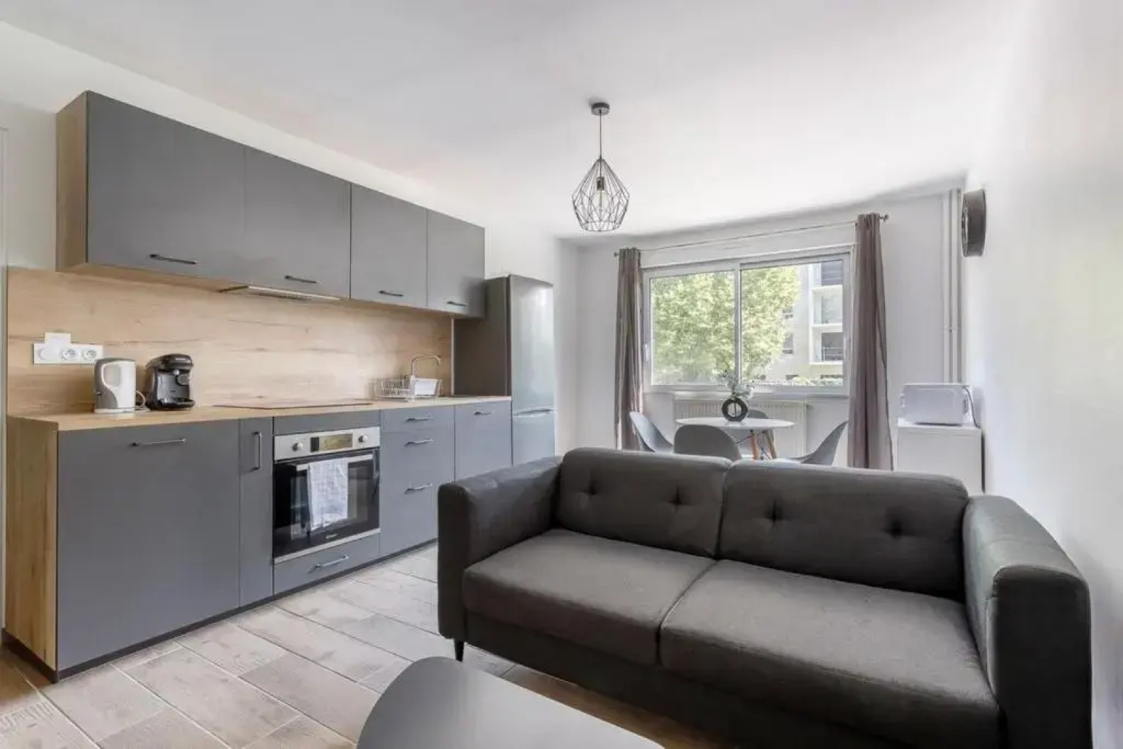 Appartement T2 au calme - 10min de Lyon - Parking