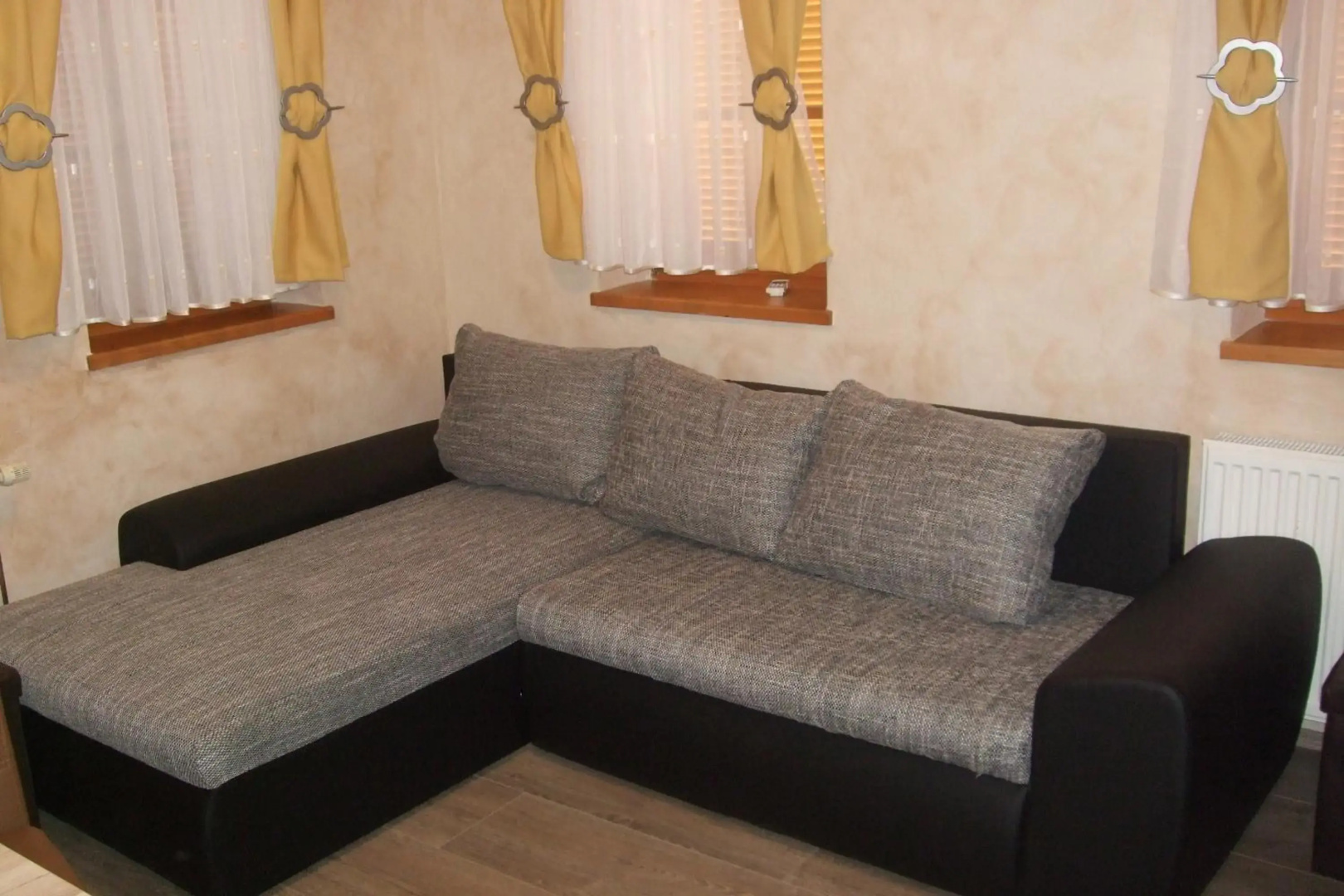 Apartment Borovnica