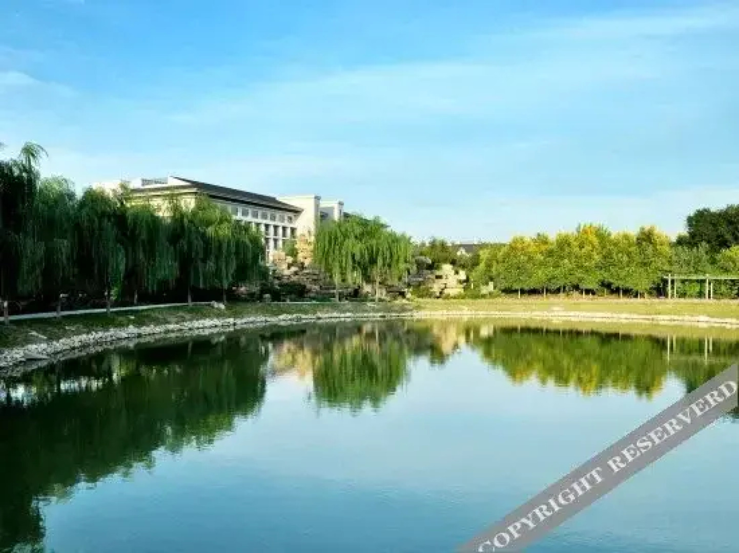 Yijiangnan Hotel