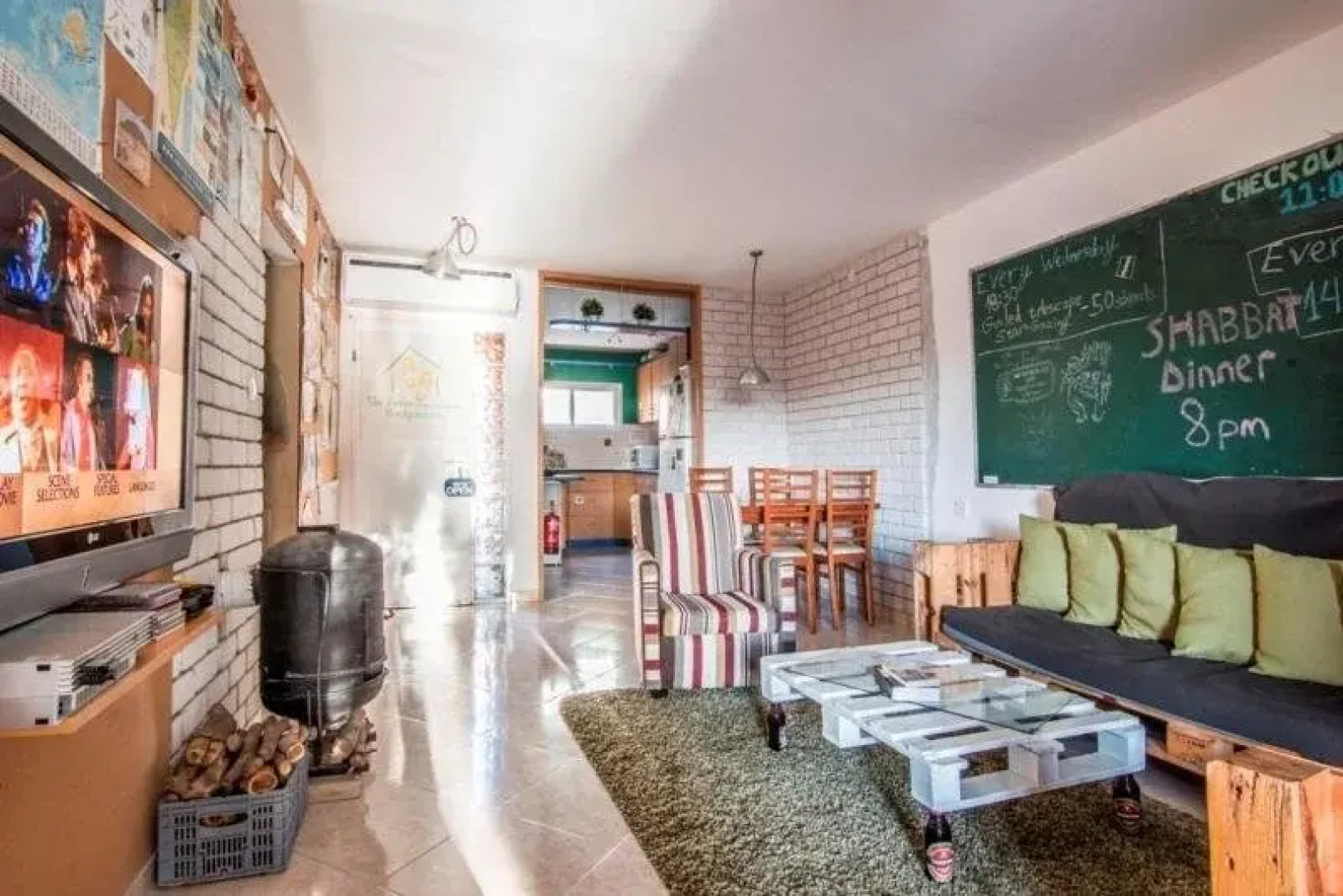 The Green Backpackers