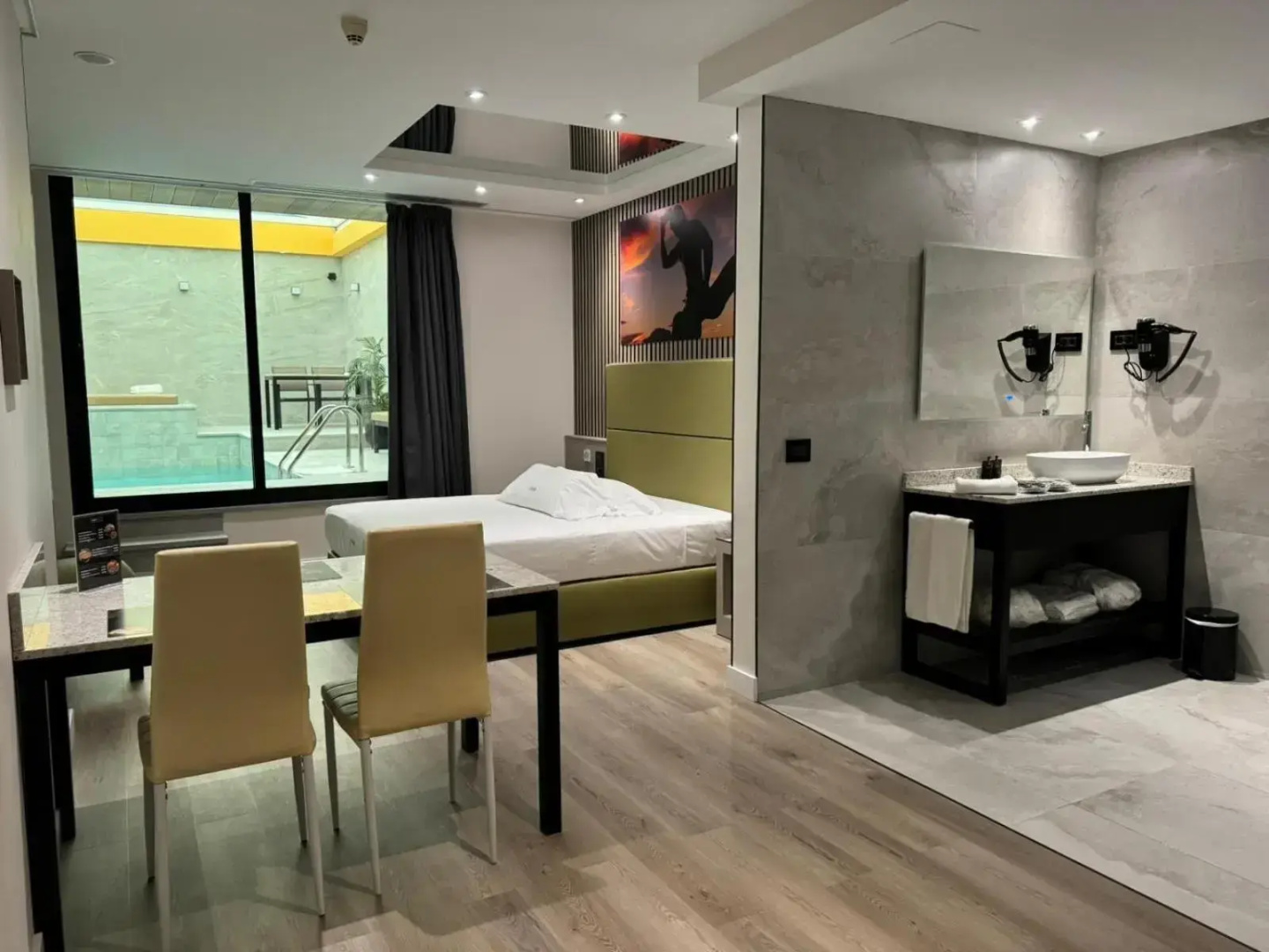 Zouk Hotel - Adults Only