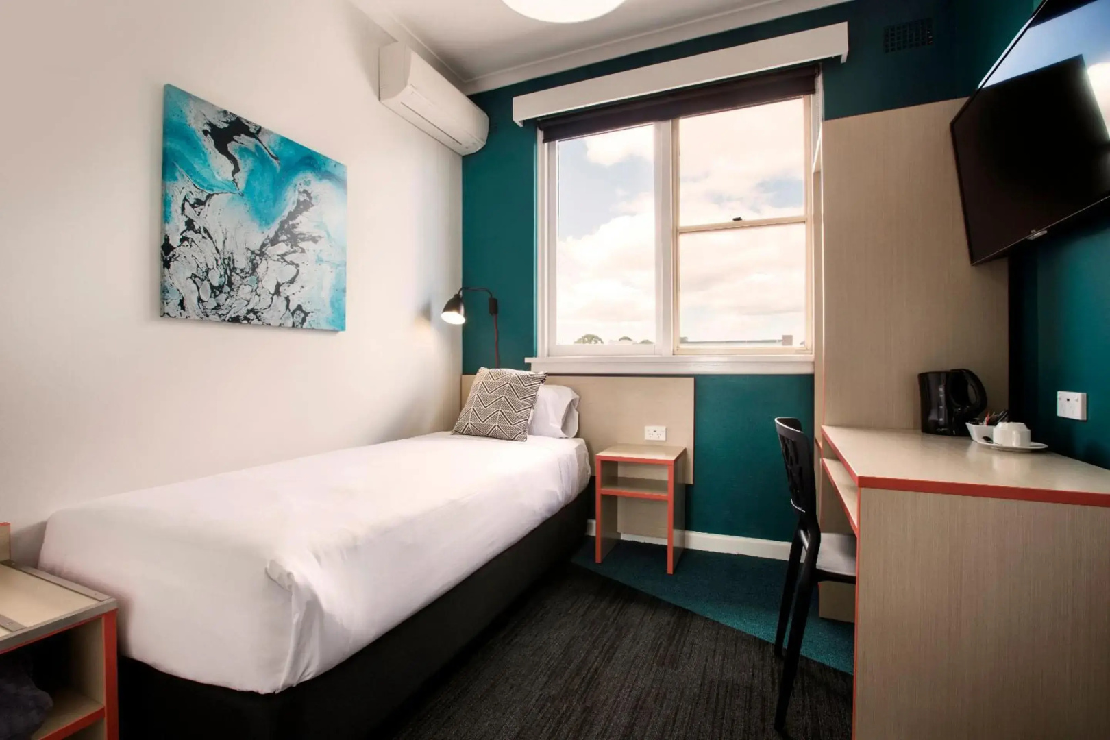 Greenacre Hotel