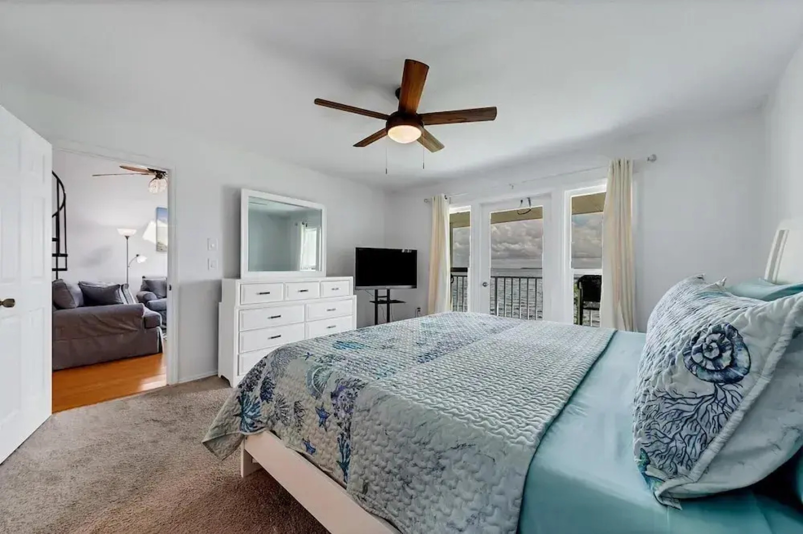 4410 Warren Avenue Unit 317