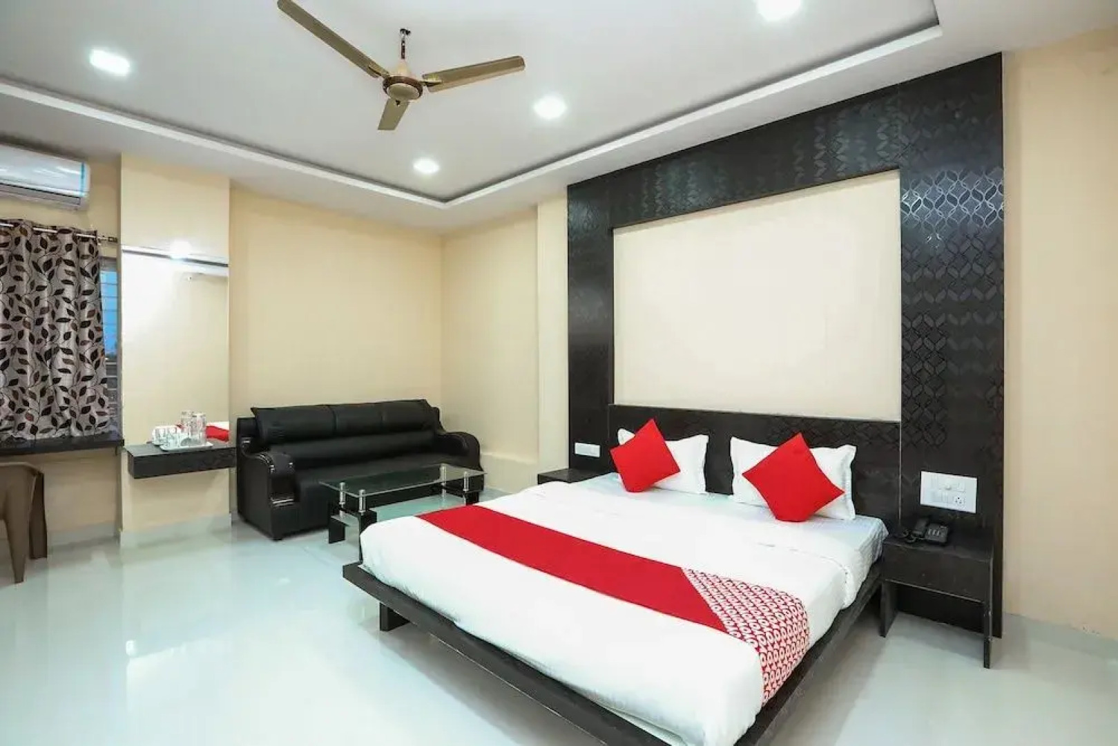 Suvarna Suites
