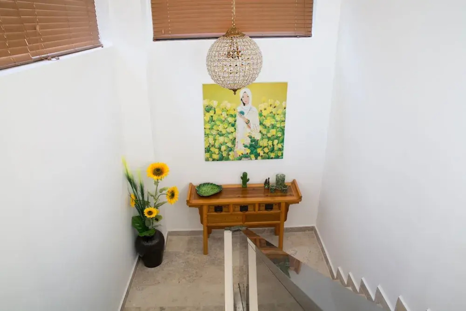 Important Group Villa Prestige