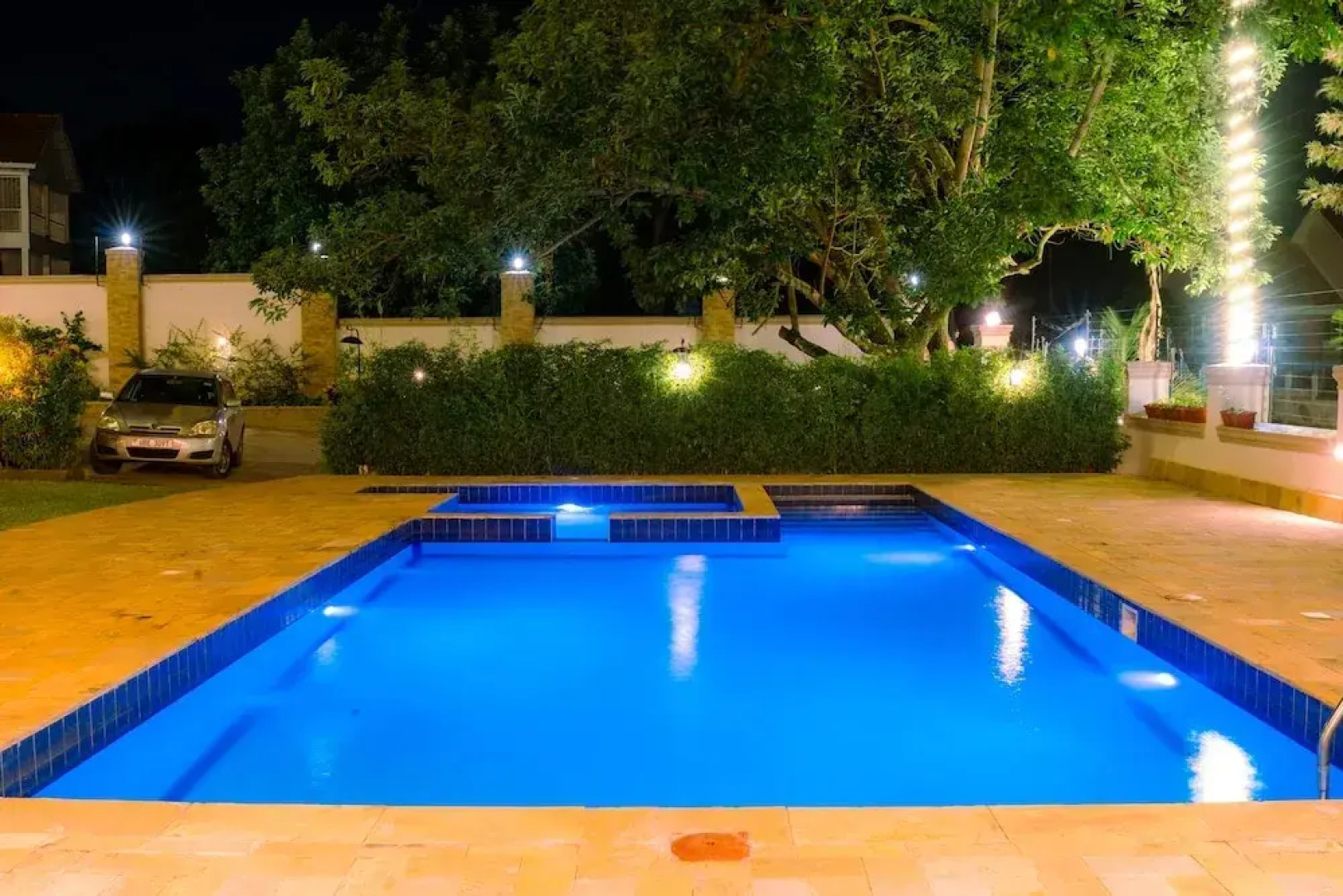 Grik Hotel - Entebbe