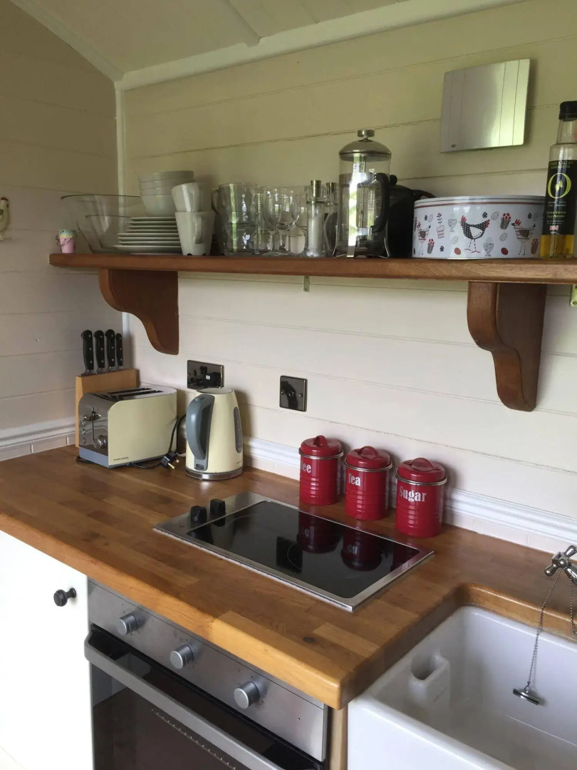 Dawn Chorus Holidays