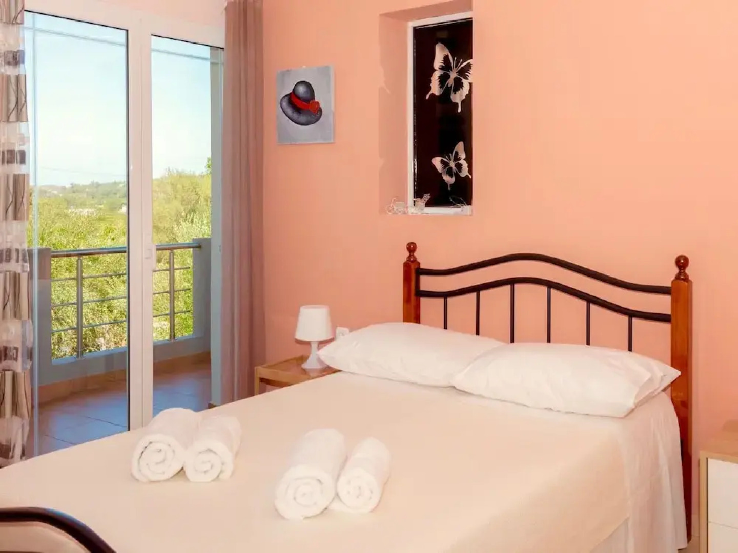 Spacious Villa in Crete With Pool and Parasol