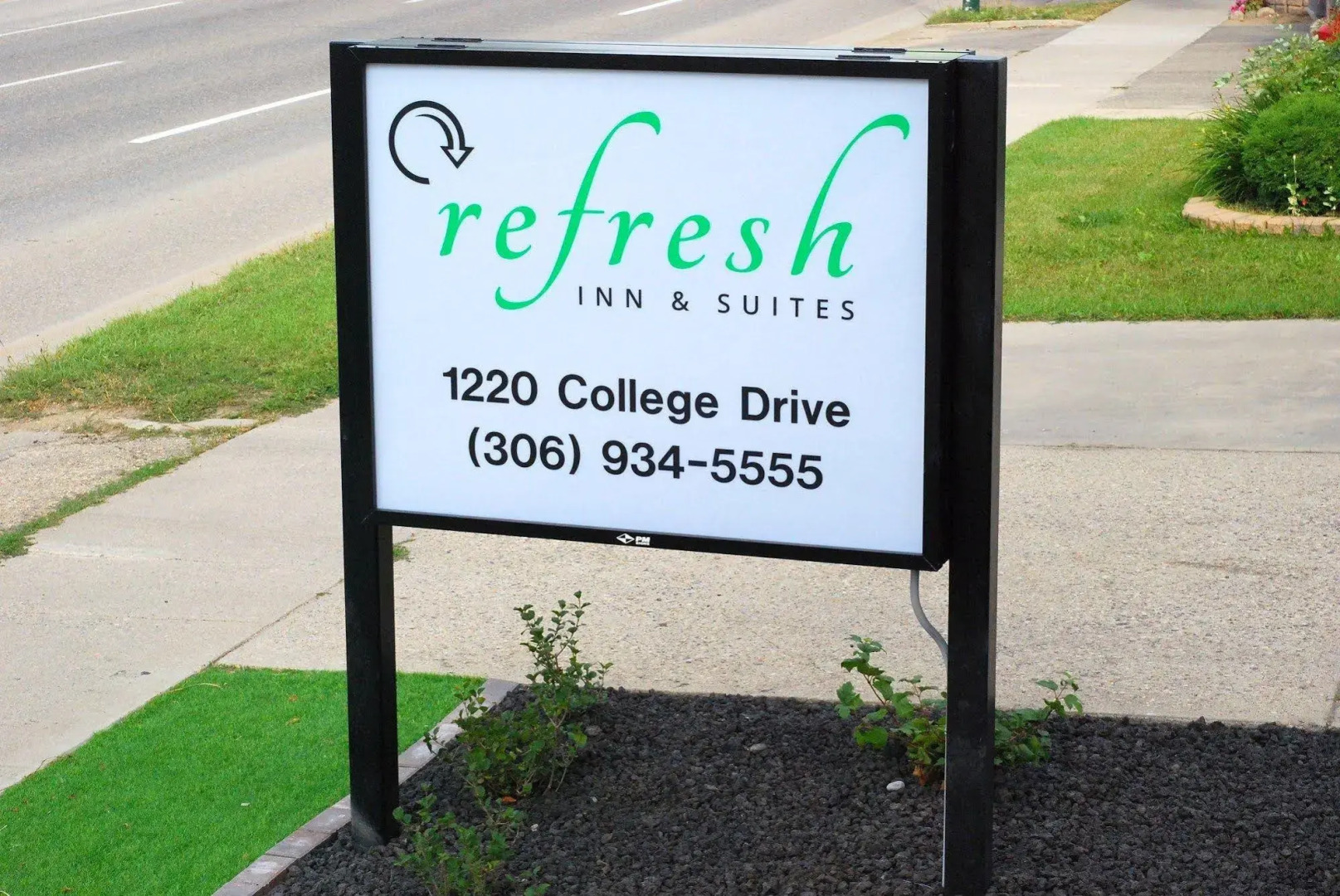 Refresh Inn & Suites
