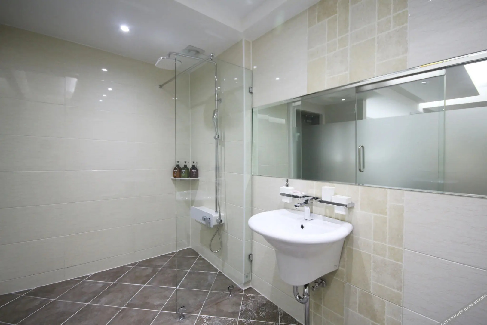 Gwangyang Geu Self Check-in Motel