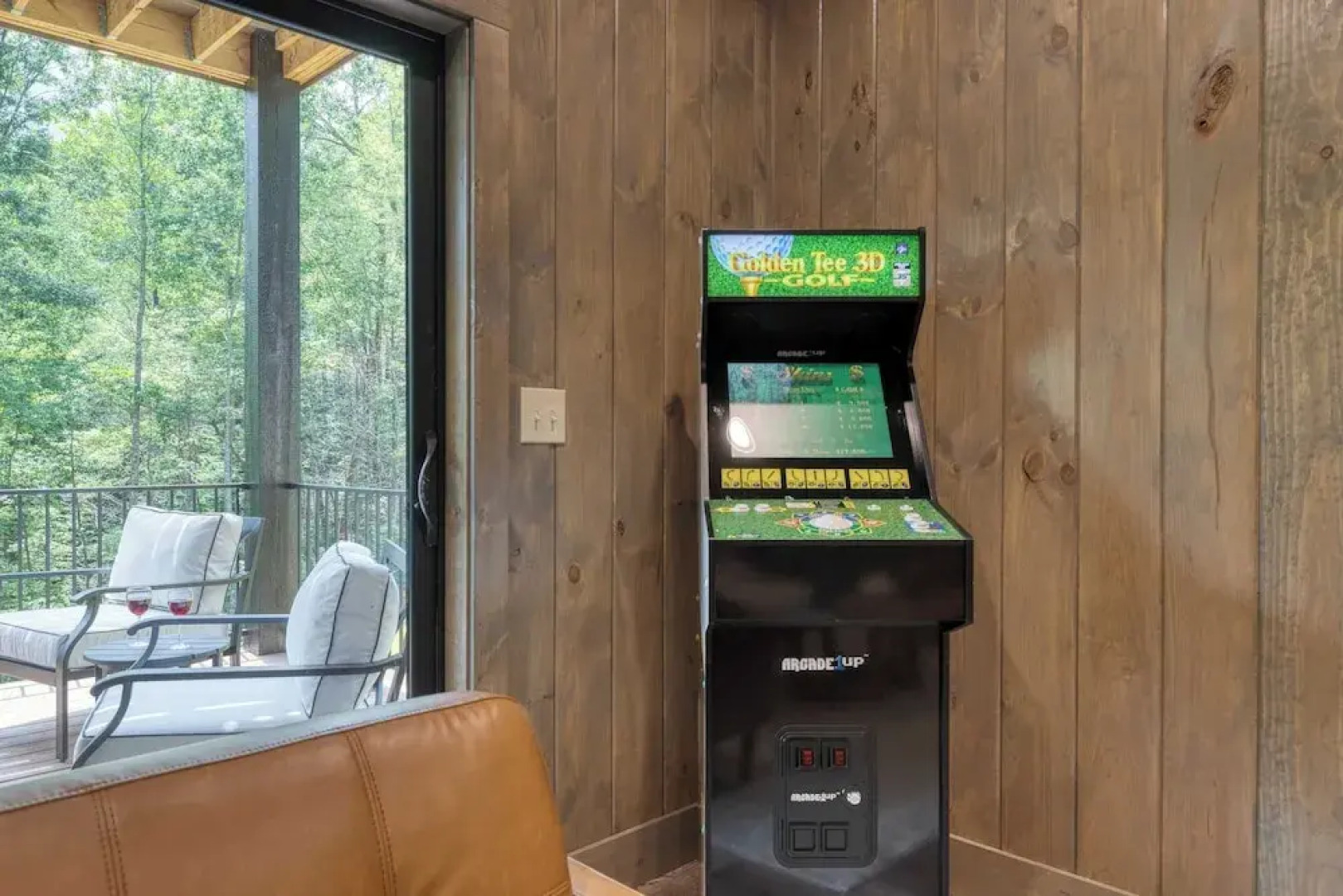 Luxe Cabin w/ Hot Tub, Views & Game Room Sleeps 10 Do Good Holler by Avantstay