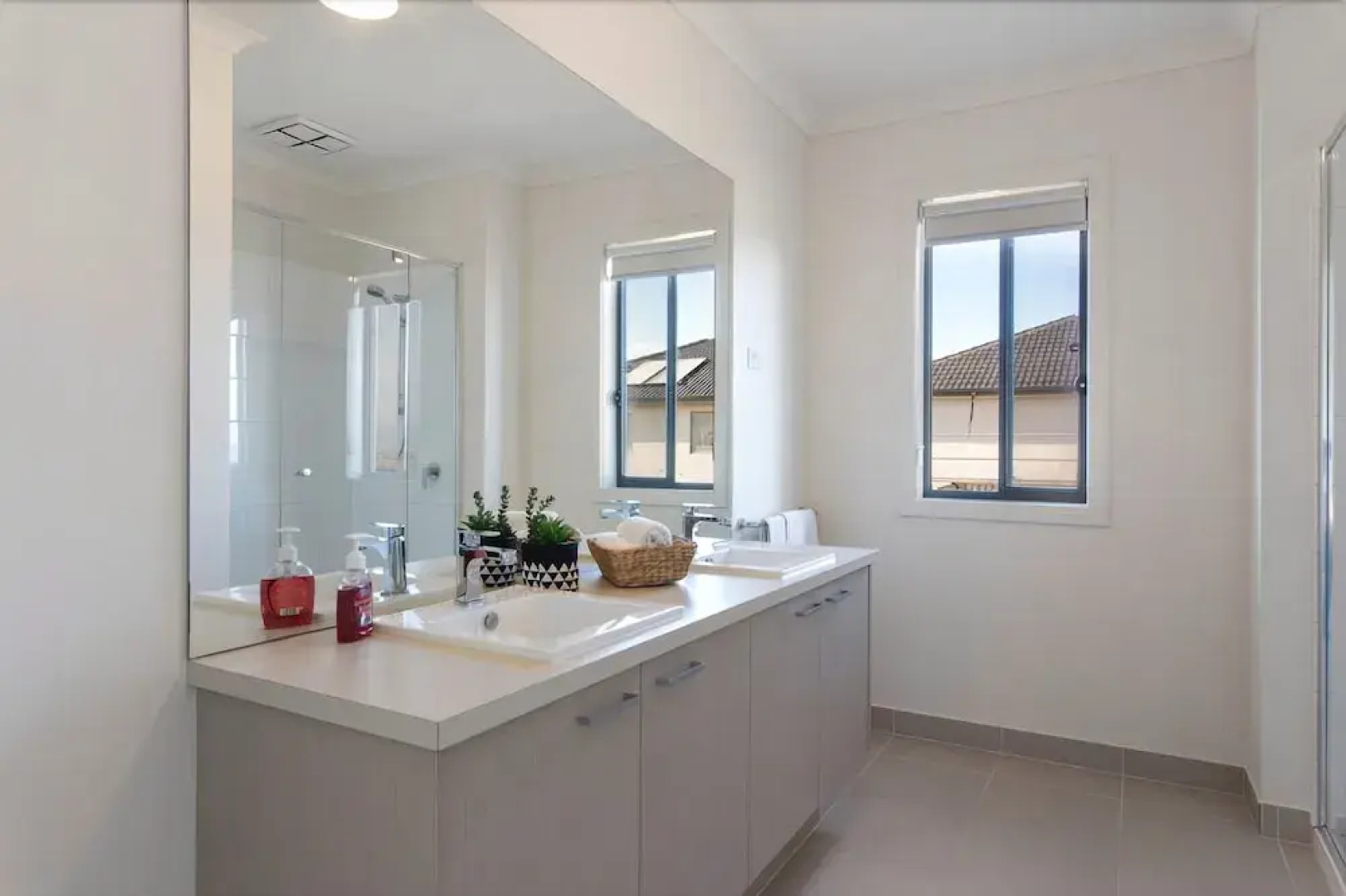 Wyndham Harbour Villa - Melbourne