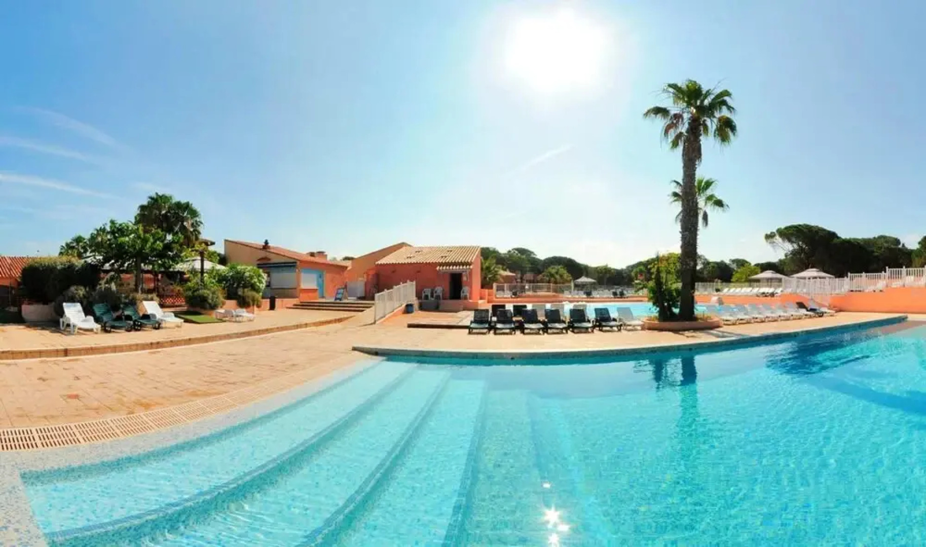 Property With 2 Bedrooms in Puget-sur-argens, With Shared Pool and Furnished Terrace - 14 km From the Beach