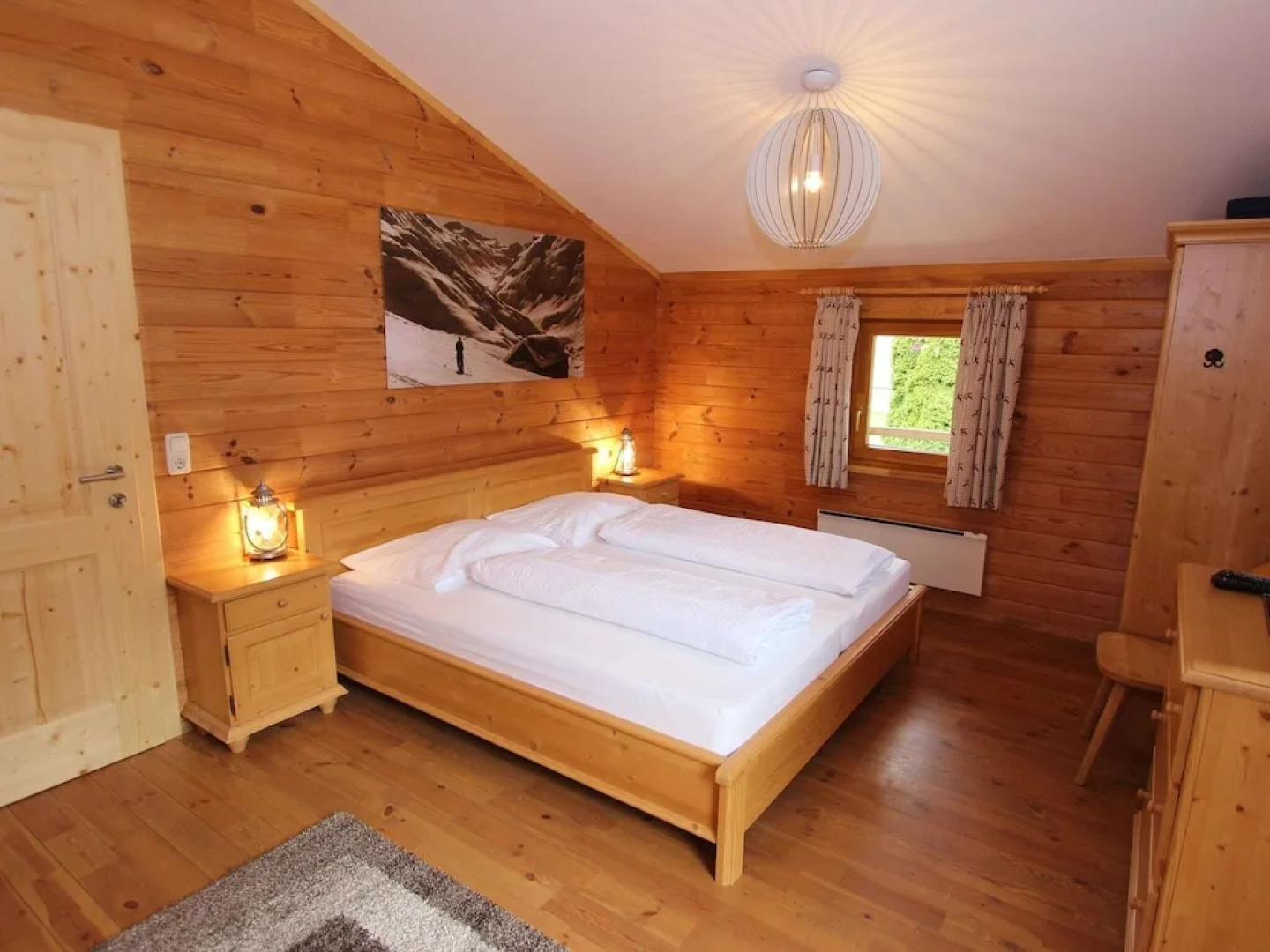 Modern Chalet with Hot Tub in Krimml