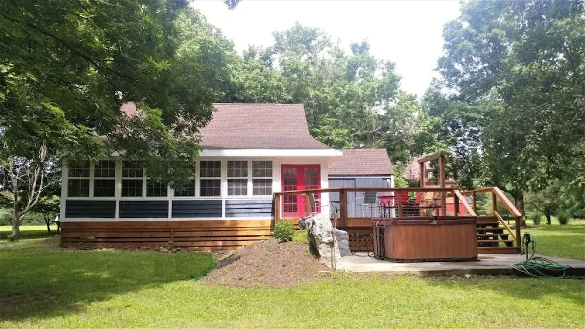 The Jive - Christophers_riverside_cabin