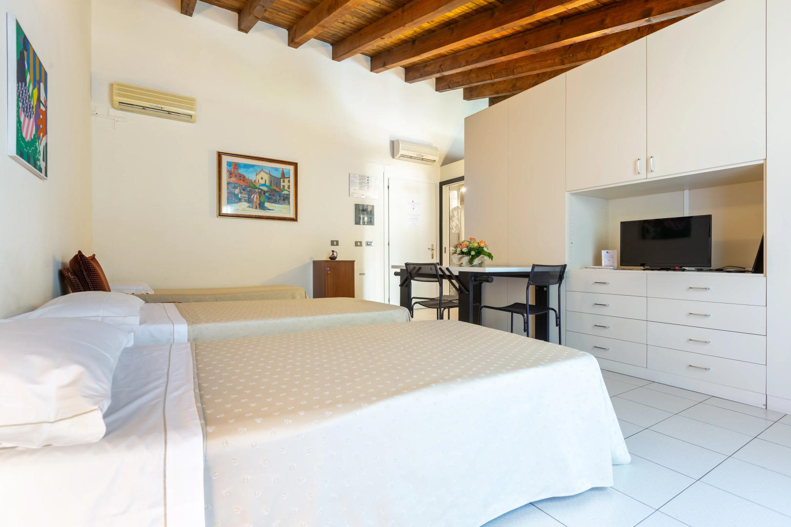 Hotel Meandro - Lake View