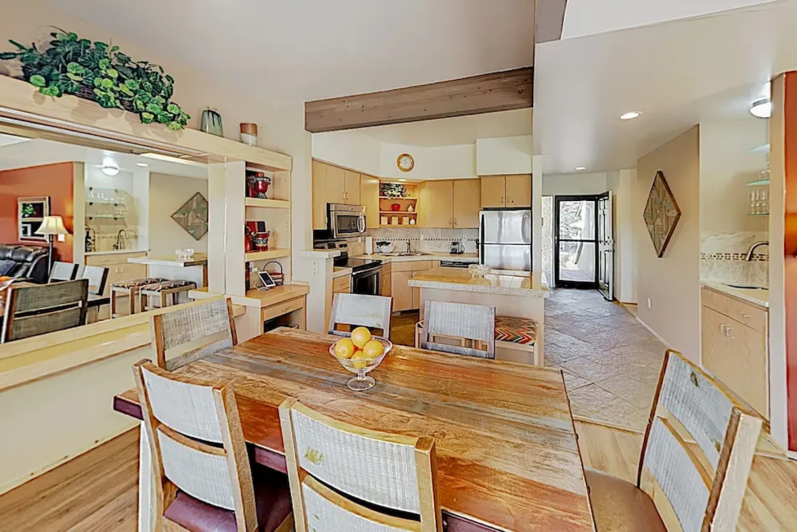 Refined 3BR Golf Resort Condo 3 Bedrooms 2 Bathrooms Condo