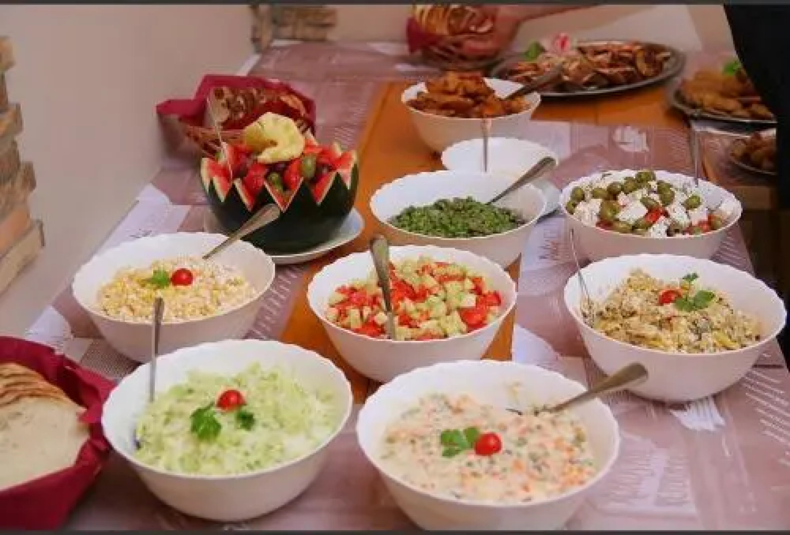 Roadside Restaurant & Caffe Bar