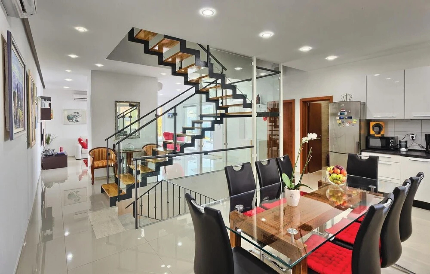 Awesome Home in Lokva Rogoznica With Sauna, Wifi and 4 Bedrooms