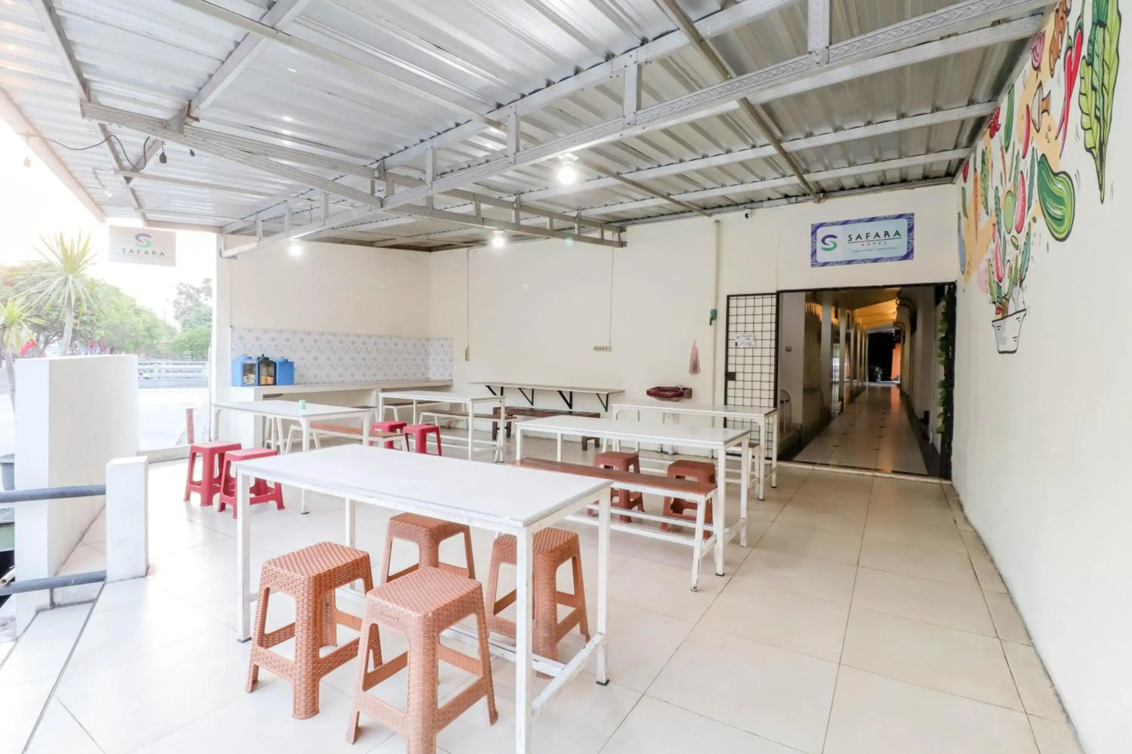 Hotel Safara