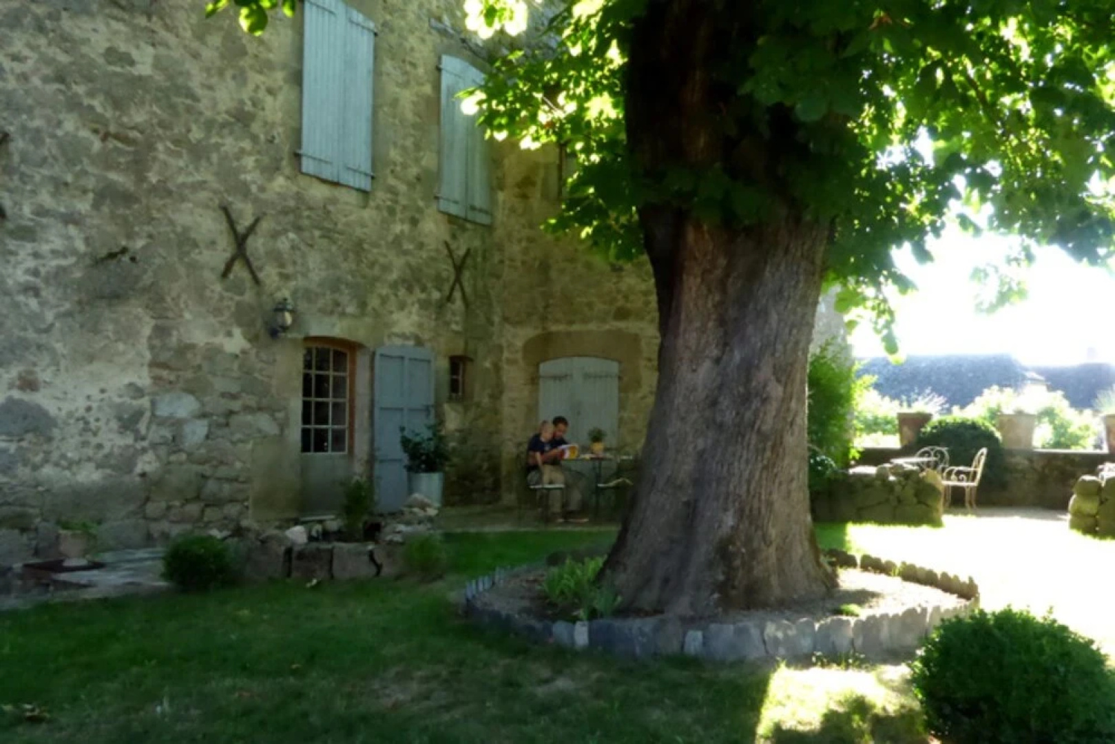 Chambres dHôtes Au Château