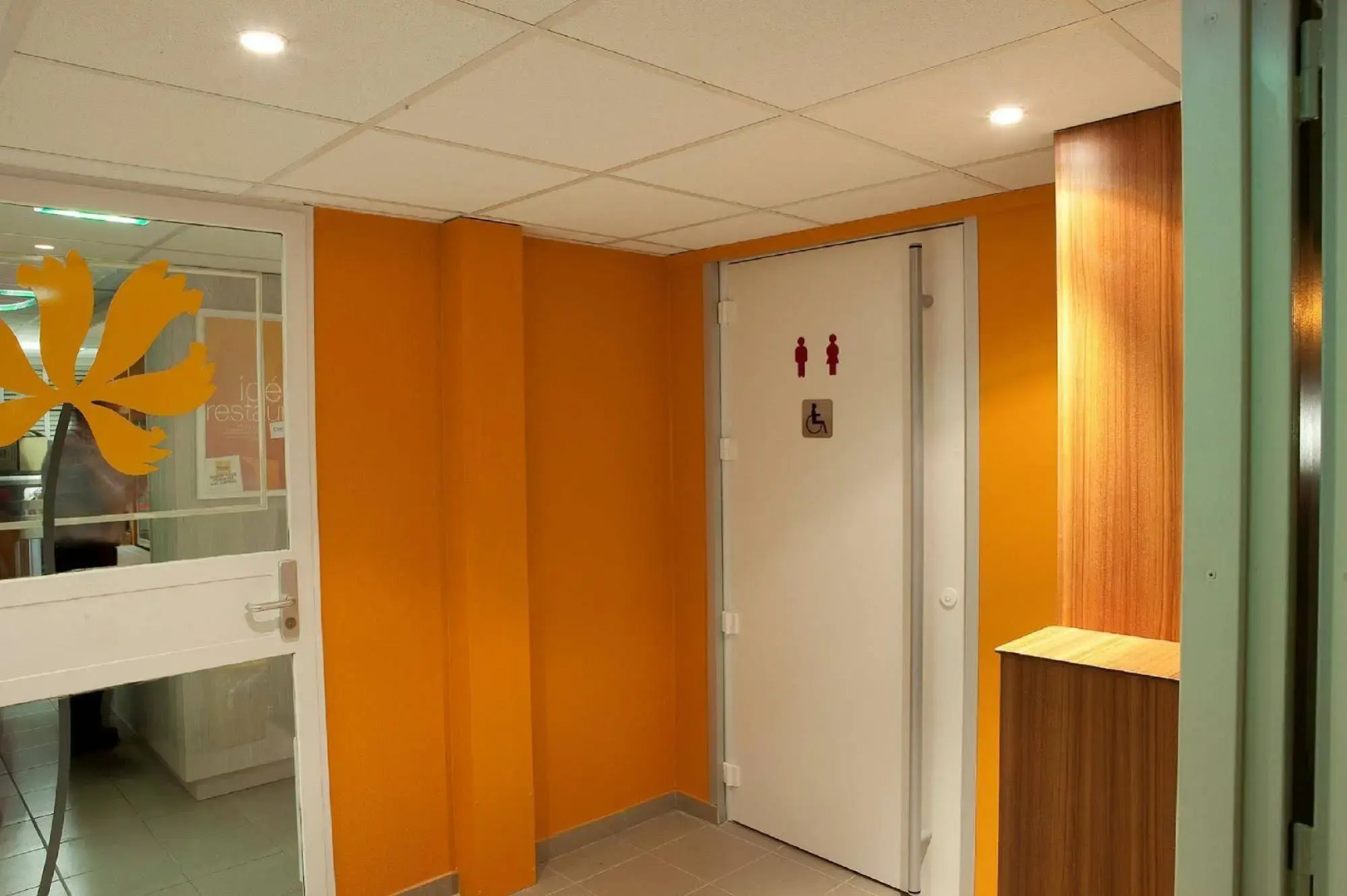 Première Classe Versailles - St Cyr l'Ecole